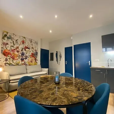 Cocon Des Chandeliers Apartament *